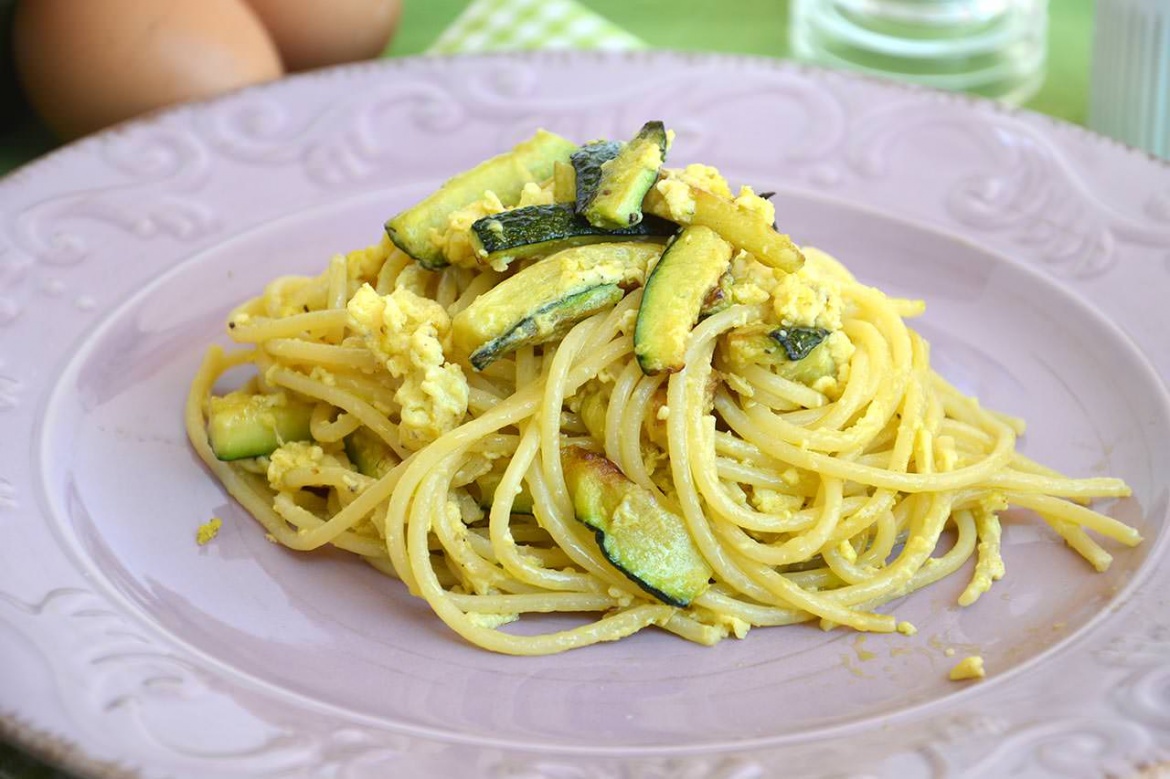 » Carbonara con zucchine - Ricetta Carbonara con zucchine ...