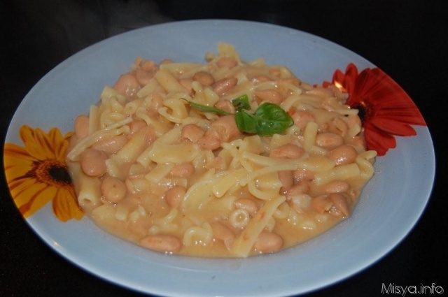 Pasta e fagioli napoletana