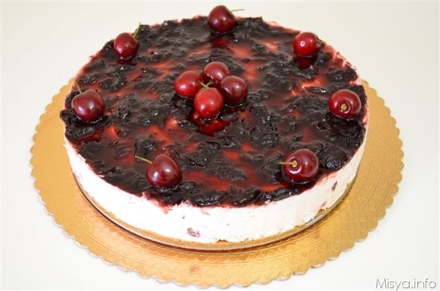 Cheesecake alle ciliegie