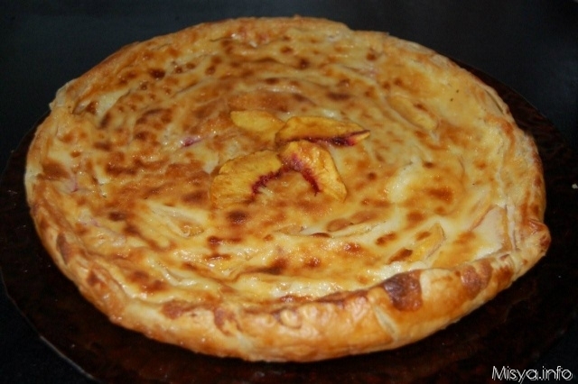 Crostata di pesche e mascarpone