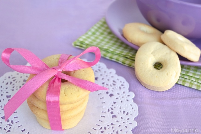 Biscotti alla panna