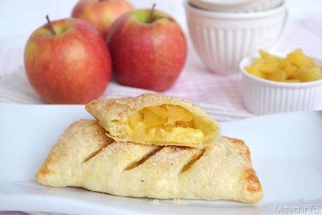 Strudel con mele e crema