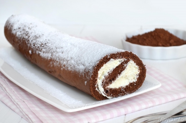 Rotolo al cioccolato bianco